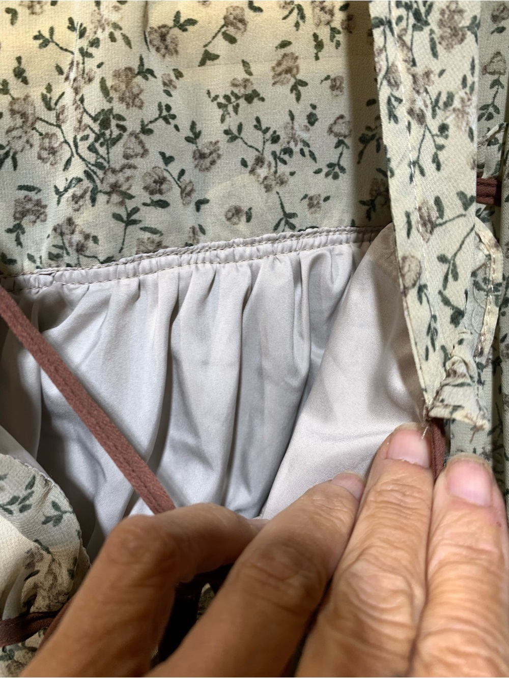 Boho Floral Peasant Top with Tie - Cream - Picture 5 of 7